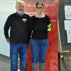 Vorführung Blasrohrsport für Blinde beim Adventturnier 2025